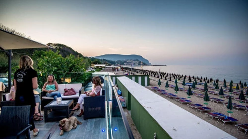  Terrazza Ristorante La Perla 